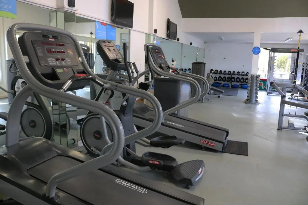 Gimnasio equipado del condominio Solanas